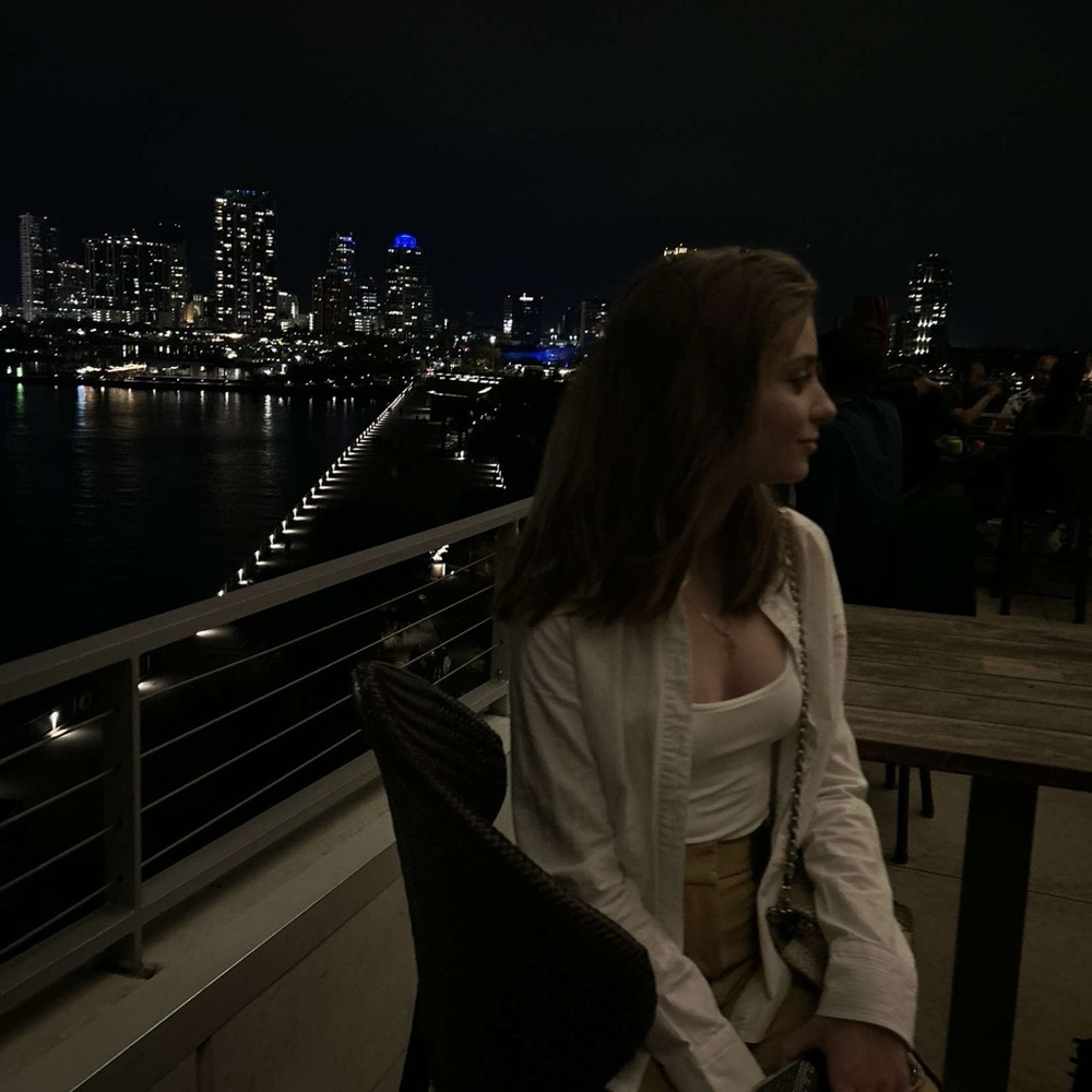 Meet your Posher, Samantha